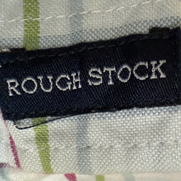 ROUGH STOCK Classic Plaid Button-Down Shirt size M - Picture 7 of 10